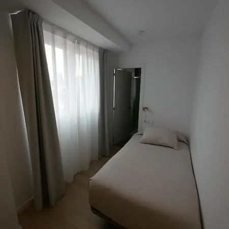 Myro Hotel 2*